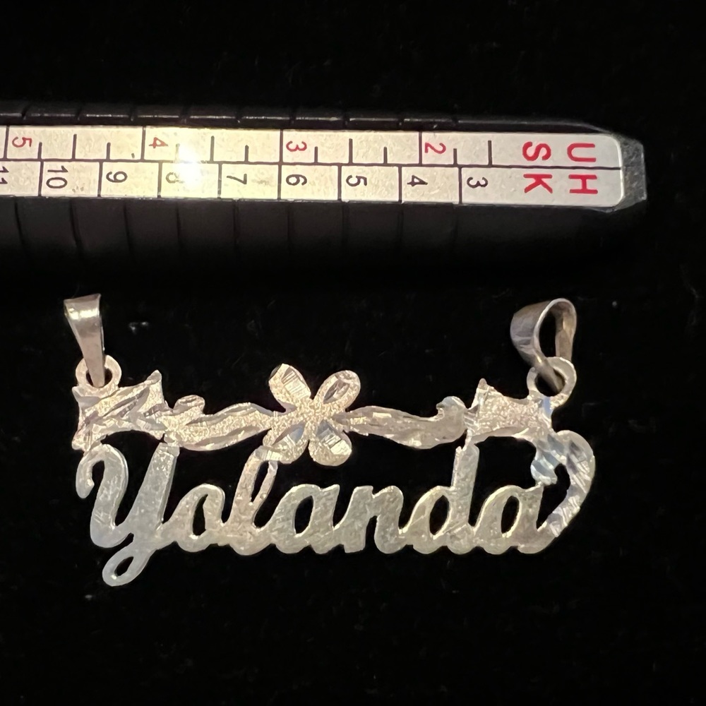 “Yolanda” pendant